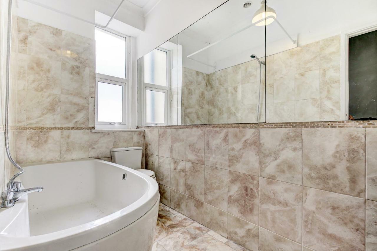 Lovely 3 Bed House In Bristol Villa Esterno foto